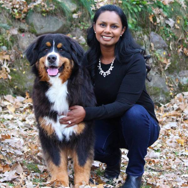 Suzina Orelli and dog